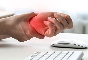 Wrist pain after typing